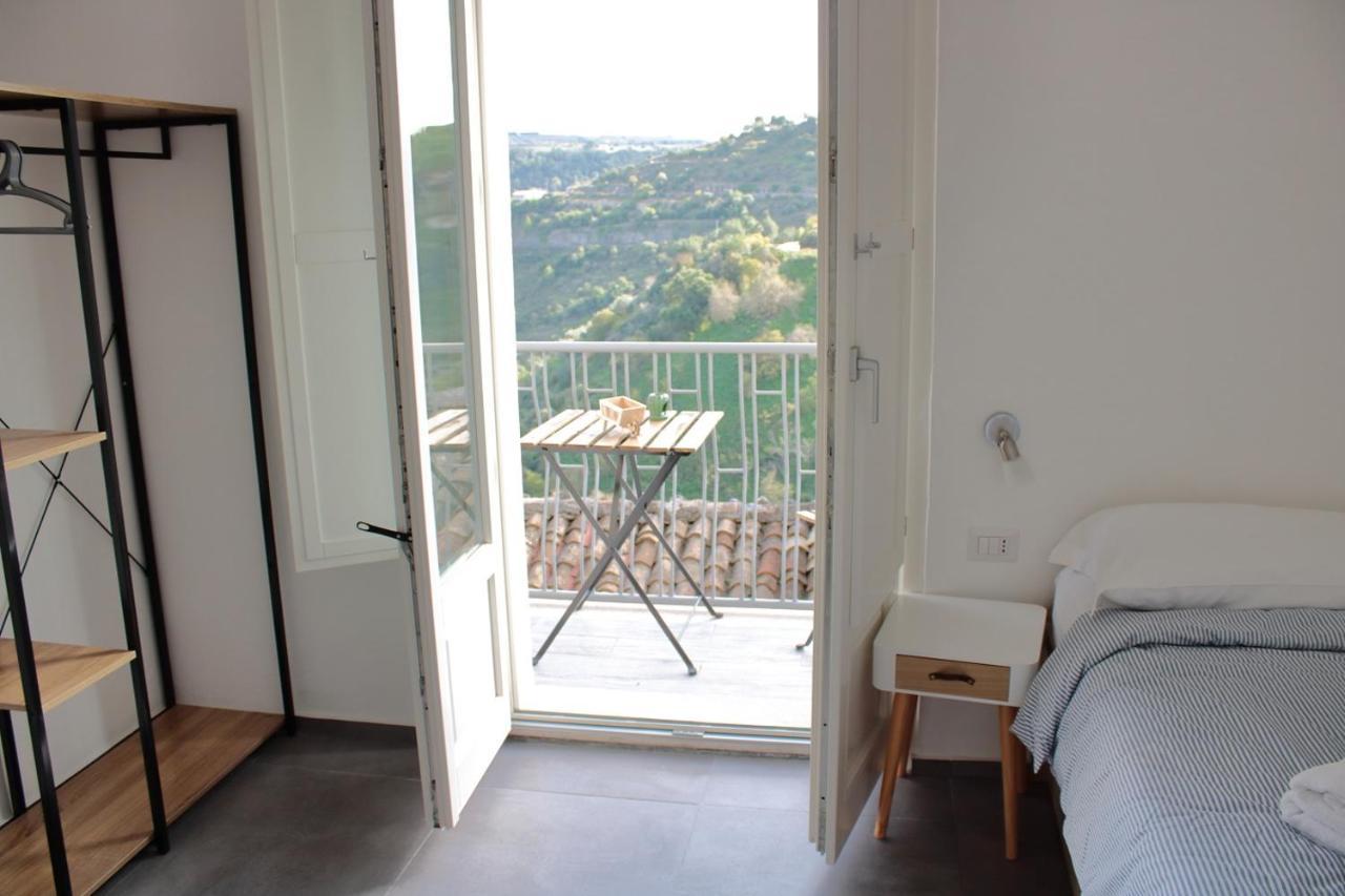 Terrazza Torrenuova Apartment Ragusa Exterior foto